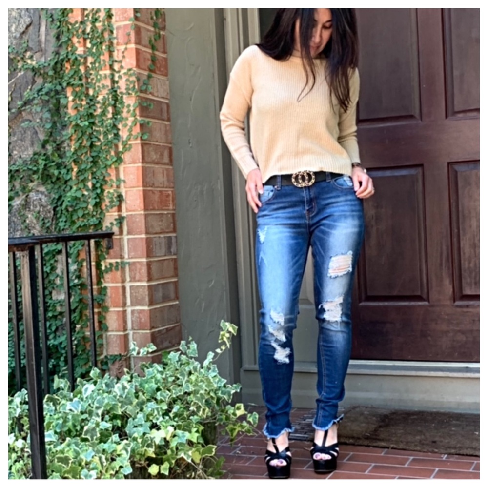 ✨LAST ONE✨Chic Frayed Hem Distressed Jeans - Picture 7 of 7